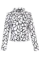 Bundička s černobílým vzorem